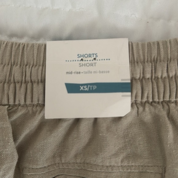 linen Shorts - Picture 5 of 5